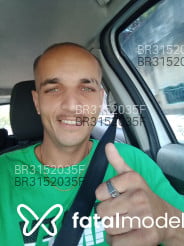 Acompanhante Pezão - Perfil