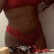 Acompanhante Victoria - Perfil