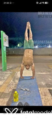 Acompanhante Crcris - Perfil