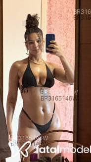 Acompanhante Ebonyhotwife - Perfil
