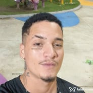 Acompanhante Layrton - Perfil