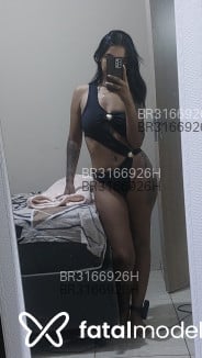 Acompanhante Helena - Perfil