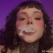 Acompanhante Tatah - Perfil
