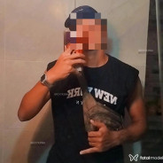 Acompanhante Theoz - Perfil