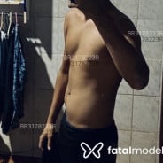 Acompanhante Kkaushow - Perfil