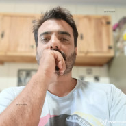 Acompanhante Benny - Perfil