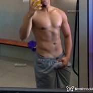 Acompanhante Whiss - Perfil