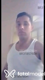 Acompanhante Leonar - Perfil