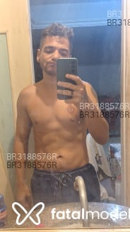 Acompanhante Carlos Eduardo - Perfil
