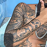 Acompanhante Preto Tattoado - Perfil