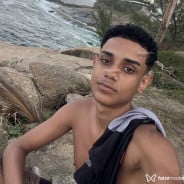 Acompanhante Vitor Zani - Perfil