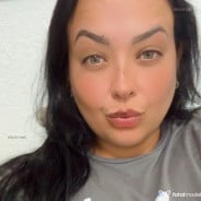 Acompanhante Manuella - Perfil