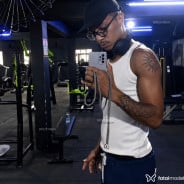 Acompanhante Caimm - Perfil