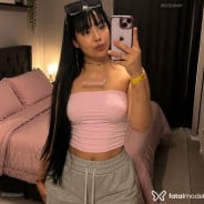 Acompanhante Ariel - Perfil