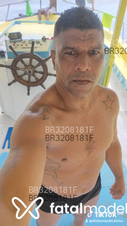 Acompanhante Dinho - Perfil
