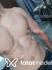 Acompanhante Breno - Perfil