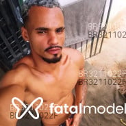 Acompanhante Preto - Perfil