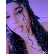 Acompanhante Lavínia - Perfil