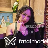 Acompanhante Piettra - Perfil
