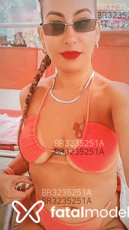 Acompanhante Julia - Perfil