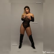 Acompanhante Laura - Perfil