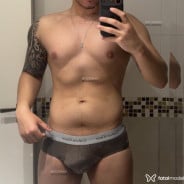 Acompanhante Arthur - Perfil