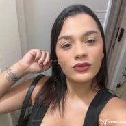 Acompanhante Clara - Perfil