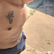Acompanhante Preto - Perfil