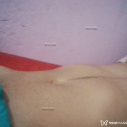 Acompanhante Shelby - Perfil