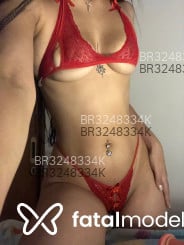 Acompanhante Victoria - Perfil