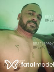 Acompanhante James - Perfil