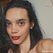 Acompanhante Adhex - Perfil