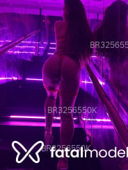 Acompanhante Ana Oliver - Perfil
