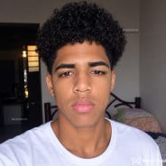 Acompanhante Amaral - Perfil