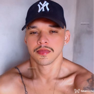 Acompanhante Arthur - Perfil