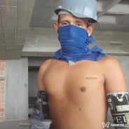 Acompanhante Charly - Perfil