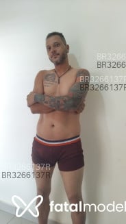 Acompanhante Douglas - Perfil