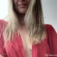 Acompanhante Karol - Perfil