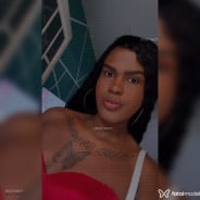 Acompanhante Luísa - Perfil