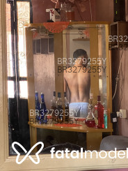 Acompanhante Lucas Stiff - Perfil