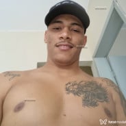 Acompanhante Geean - Perfil