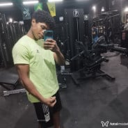 Acompanhante Preto - Perfil