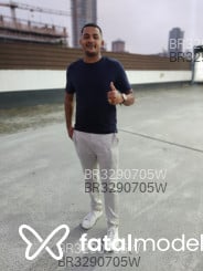 Acompanhante Saturnino - Perfil