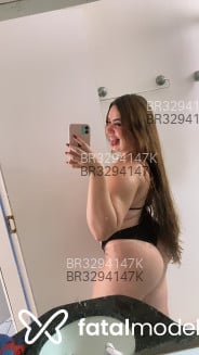 Acompanhante Iza Natasha - Perfil