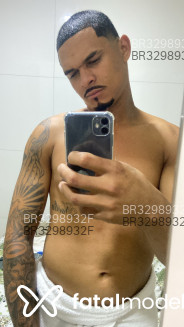 Acompanhante William - Perfil