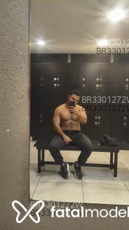 Acompanhante Preto - Perfil