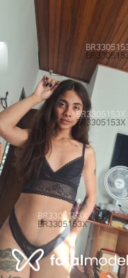 Acompanhante Agatha - Perfil