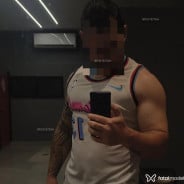 Acompanhante Carlos - Perfil