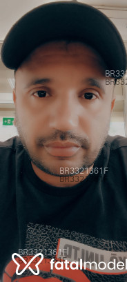 Acompanhante Welltom - Perfil