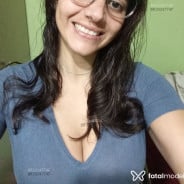 Acompanhante Beah - Perfil